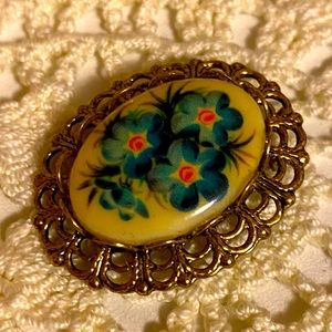 Vintage hair barrette